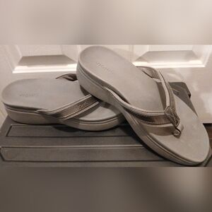 Vionic Gray Women's Sandals